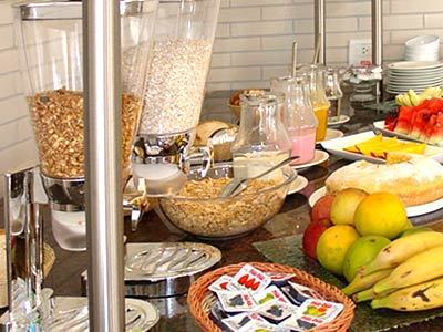 Hotel Confiance Batel